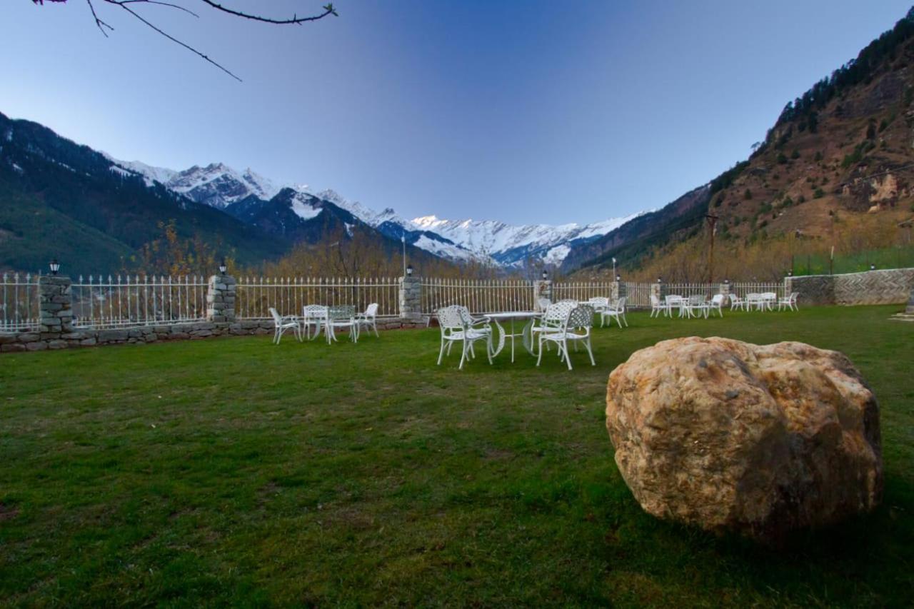 The Whitestone Resorts Manāli Buitenkant foto